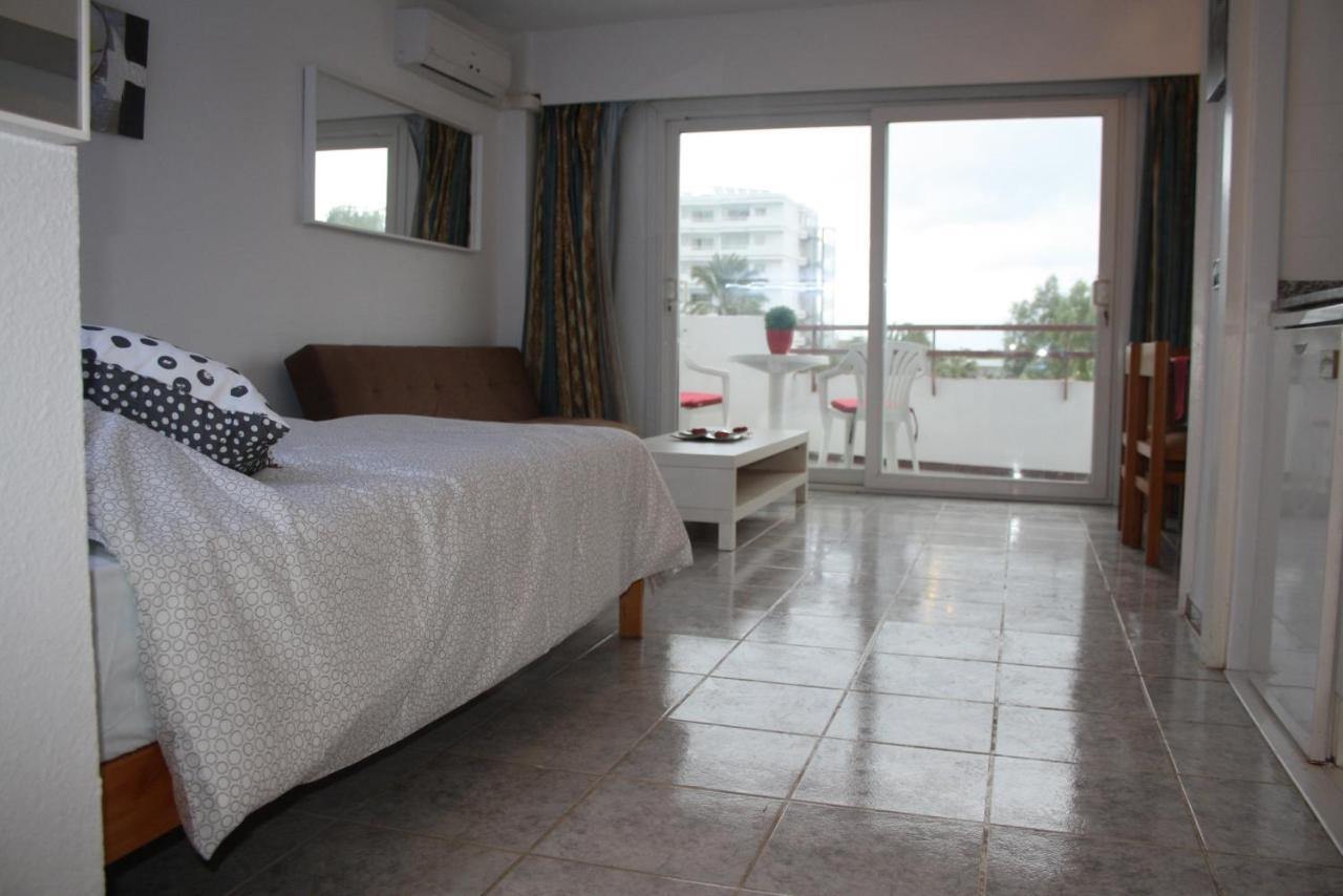 Apartamento Laura 알쿠디아 외부 사진