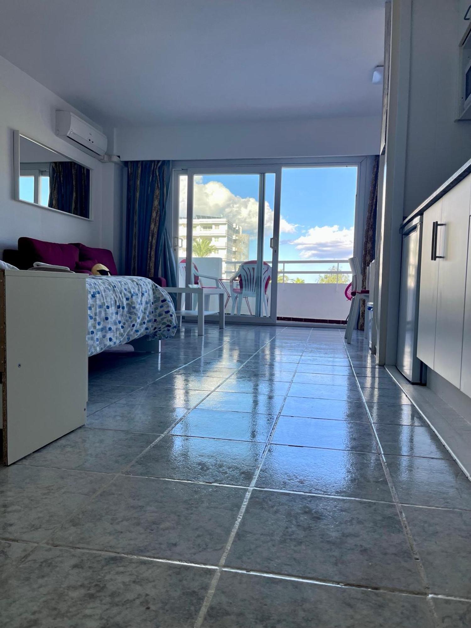 Apartamento Laura 알쿠디아 외부 사진